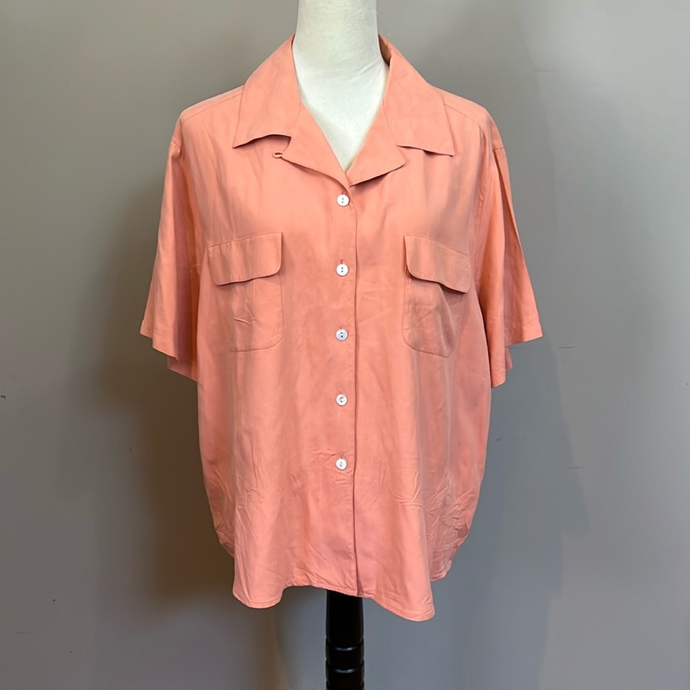 Jessica Holbrook 100% Silk Blouse